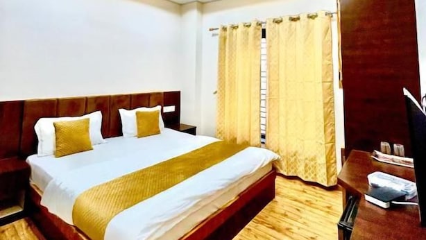 Unclassified image, 1 of 11, button - shree gurukripa inn (maheswar)