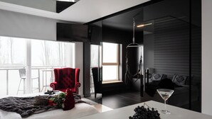 Deluxe-studiosviitti, parveke, näköala pihalle