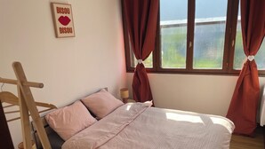 Unclassified image, 4 of 23, button - Vrbo Property (Ault)