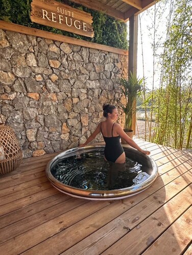 Refuge Suite • A Luxurious Retreat & Spa on the Canal