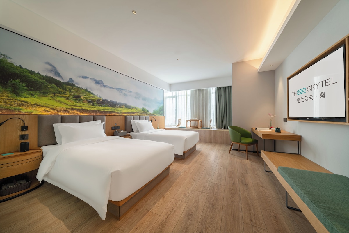 ห้องดีลักซ์ดับเบิล | โต๊ะทำงาน, ผ้าม่านกันแสง, เตารีด/โต๊ะรีดผ้า, Wi-Fi ฟรี