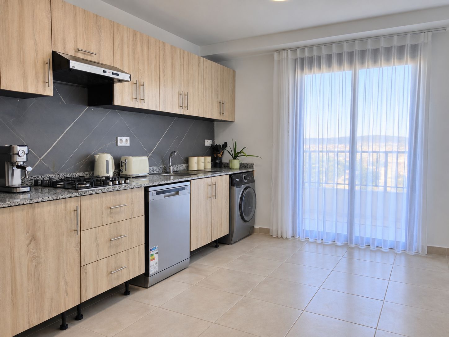 Apartment | Private kitchen | Fridge, microwave, oven, stovetop