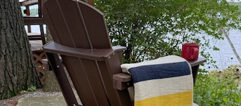 Classic Lake Winnipesaukee Camp - 5 Bedrooms, Private Beach, Dock, Pet Friendly