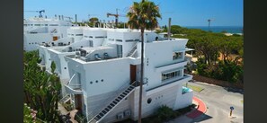Unclassified image, 3 of 30, button - Vrbo Property (Faro)