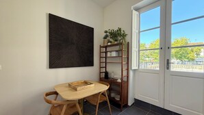 Dining - Vrbo Property (Albi)