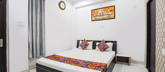 Fabhotel Golden Majestic