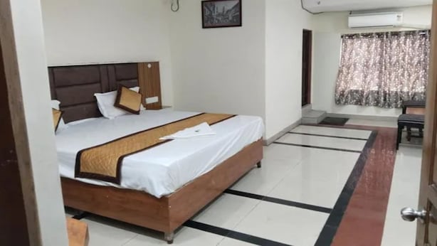 Room - Fabhotel Waltair Center (Visakhapatnam)