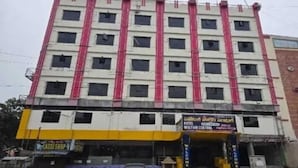 Exterior - Fabhotel Waltair Center (Visakhapatnam)
