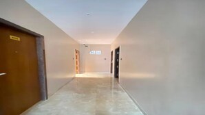 Lobby - Fabhotel Prime City Central (Visakhapatnam)