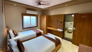 Room - Fabhotel Prime City Central (Visakhapatnam)