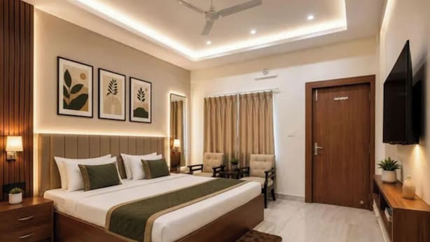Deluxe Room - Fabhotel Rajdhani Heritage (Ranchi)
