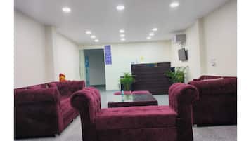 Ruang duduk lobi