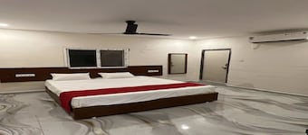 Fabhotel Akhil Dot Inn