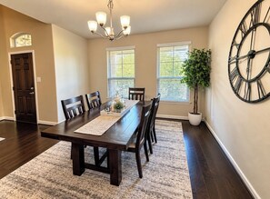Dining - Texas Retreat - Spacious 5-bedroom Pool & Spa Retreat - Epic Game Room (Conroe)