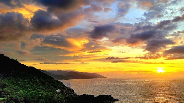 Unclassified image, 1 of 13, button - Stunning  Sunsets of the Bay & Mountains Overlooking the Mexican Coastline (Mismaloya)