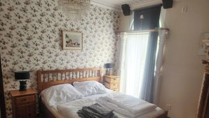 Unclassified image, 4 of 24, button - Lonely awsome House with Pool+Sauna+own Beach 10m+ Boat renting possible (Mönsteräs)