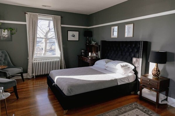 Room - The Velvet Anchor | Chelsea Suite:
Bohemian Charm (Norfolk)