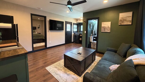 Room - The Nook - Cozy Phoenix Stay (Phoenix)