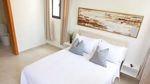 Unclassified image, 3 of 34, button - Serene 2-bedroom apartment with AC in Santiago de los Caballeros, Fast Wi-Fi (Santiago de los Caballeros)