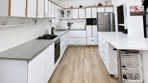 Unclassified image, 5 of 25, button - Spacious country house with a large garden. 5 Mins from the sea of Galilea. (Karkom)