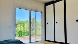 Unclassified image, 2 of 25, button - Spacious country house with a large garden. 5 Mins from the sea of Galilea. (Karkom)