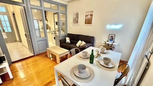 Dining - Vrbo Property (Cudillero)