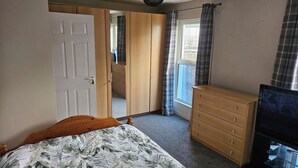 Gemeinsamer Schlafsaal, 2 Schlafzimmer, Kamin