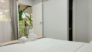 Ảnh chưa phân loại, 5 trong số 14 ảnh, nút