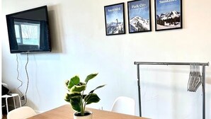 Dining - Cozy studio home - Near BYU and UVU (Orem)