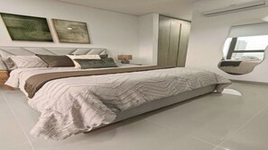 3 Schlafzimmer, Bügeleisen/Bügelbrett, Reisekinderbett, kostenloses WLAN