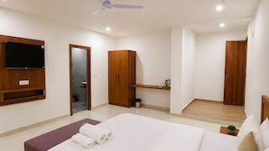 Deluxe Room - Shri Radha Bihari by Zenith Suites (Vrindavan)