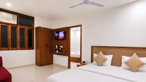 Family Double or Twin Room - Shri Radha Bihari by Zenith Suites (Vrindavan)
