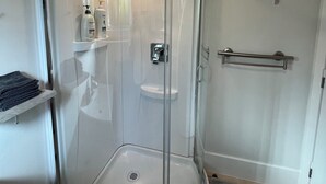 Unclassified image, 4 of 15, button - Cozy Private Studio - Quiet and Central (Shearwater)