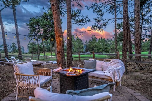 Luxury Golf Estate near  USAFA • Gameroom, Theater
