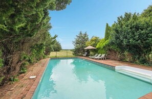 Pool - Cozy 5-Bedroom Home in The Hamptons with Peaceful Mornings & Stunning Sunsets (Water Mill)