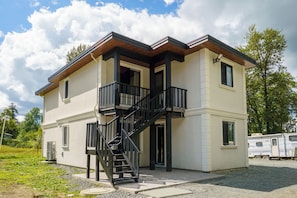 Esterni