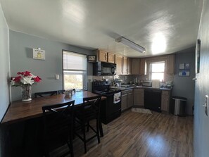 Unclassified image, 5 of 10, button - Home Workplace/Getaway (Florence)