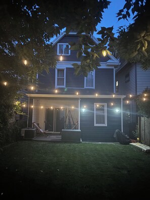 Exterior - Moretricks House- A Mt Washington Retreat Pittsburgh (Pittsburgh)