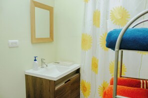 Bathroom - Wanderlust (Jacó)