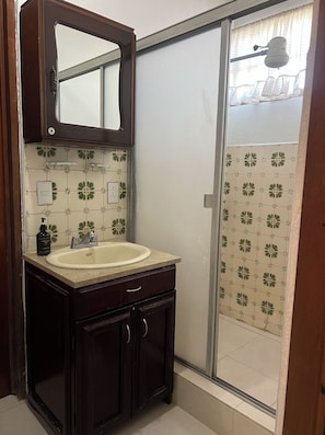 Standardzimmer | Badezimmer