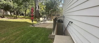Walk-out beautiful, furnished basement apartment