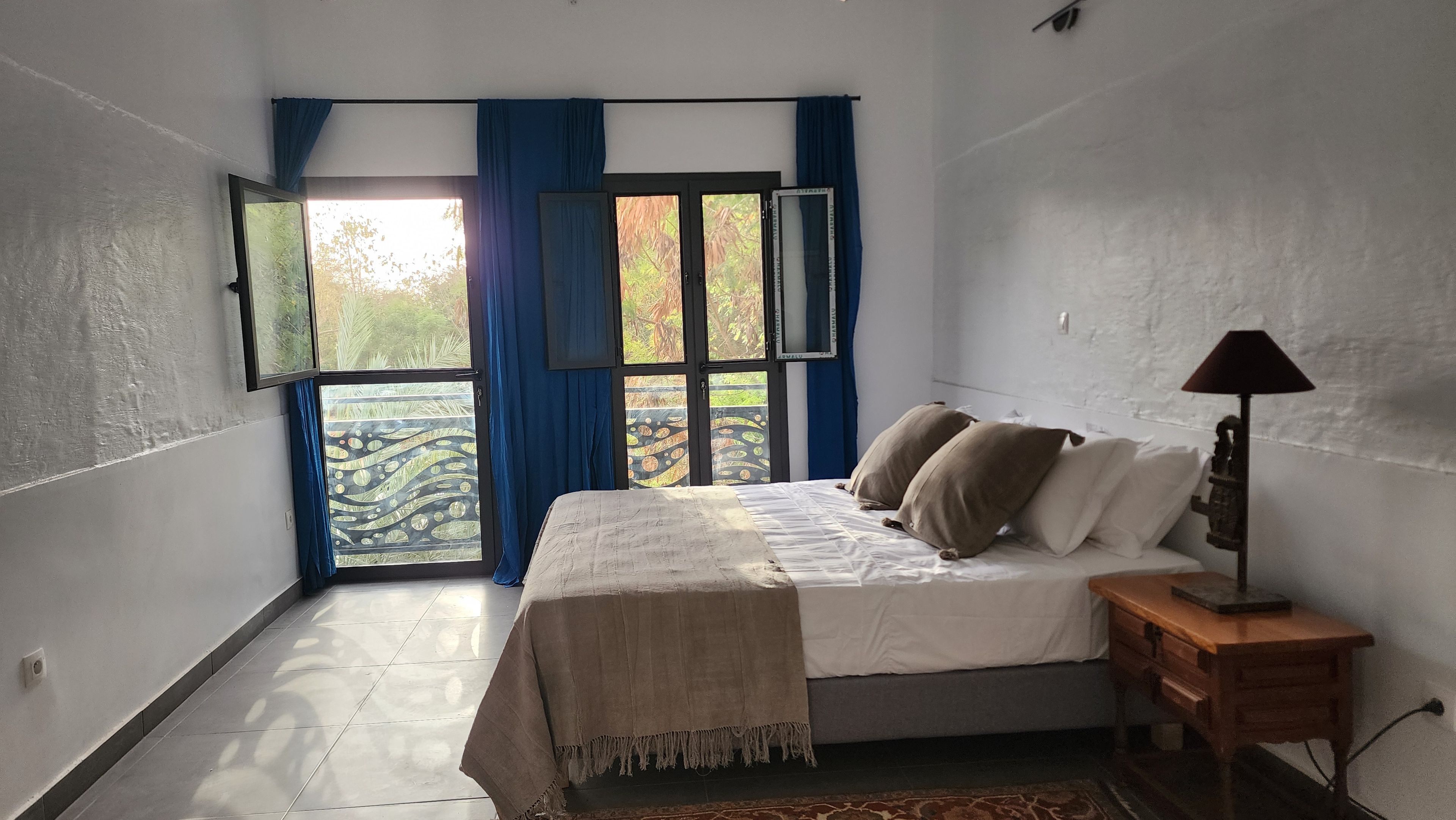 4 quartos, ferros/tábuas de passar roupa, Wi-Fi, roupa de cama