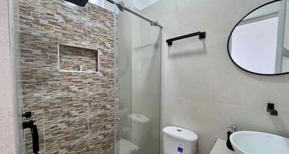 Beautiful modern house with a private pool and 3 bedrooms AC in Villavicencio