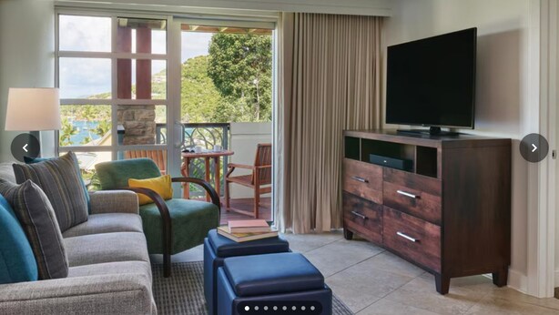 Living area - The Westin Resort with 3 bedrooms and AC in fantastic Cruz Bay (Cruz Bay)