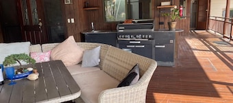 Private Hinterland Retreat