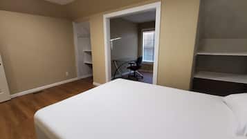 2 Schlafzimmer, Bügeleisen/Bügelbrett, kostenloses WLAN, Bettwäsche