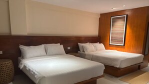 Quadruple Room, Pool View - The Shore at San Remigio (San Remigio)