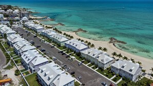 Exterior - Only steps away from the beach & pool! (Nassau)