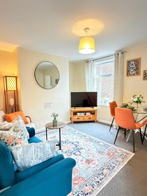 Unclassified image, 4 of 18, button - Comfortable Banbury Stay, 3 Beds, Parking & Great Location (Banbury)