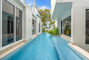 Pool - Belle Escapes Beach Villa San Remo (Holloways Beach)